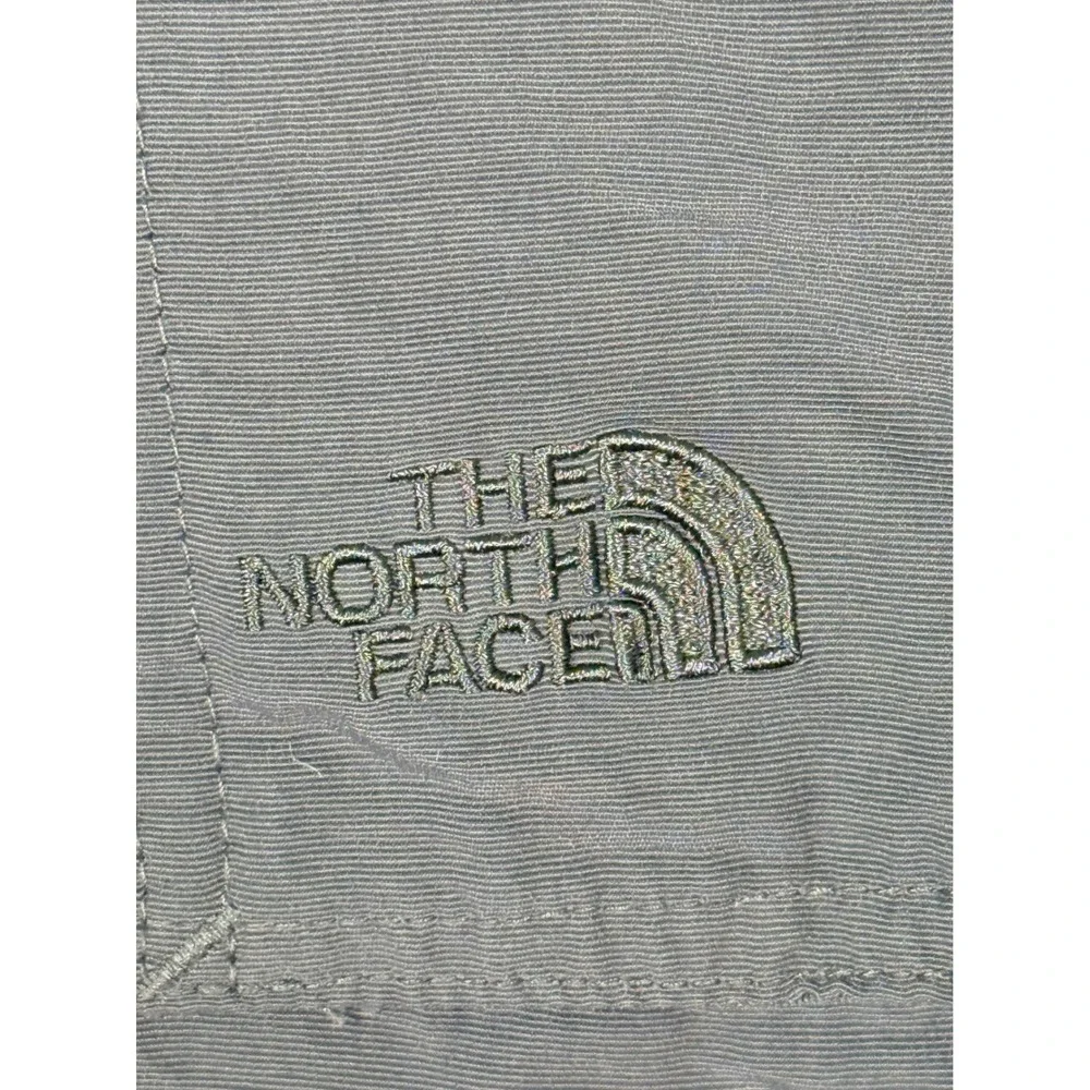 The North Face Belted Cargo Hiking Shorts Mens Gray Nylon XL Asphalt AU2D Trail